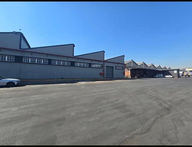 5,751M² WAREHOUSE TO LET IN BOKSBURG EAST